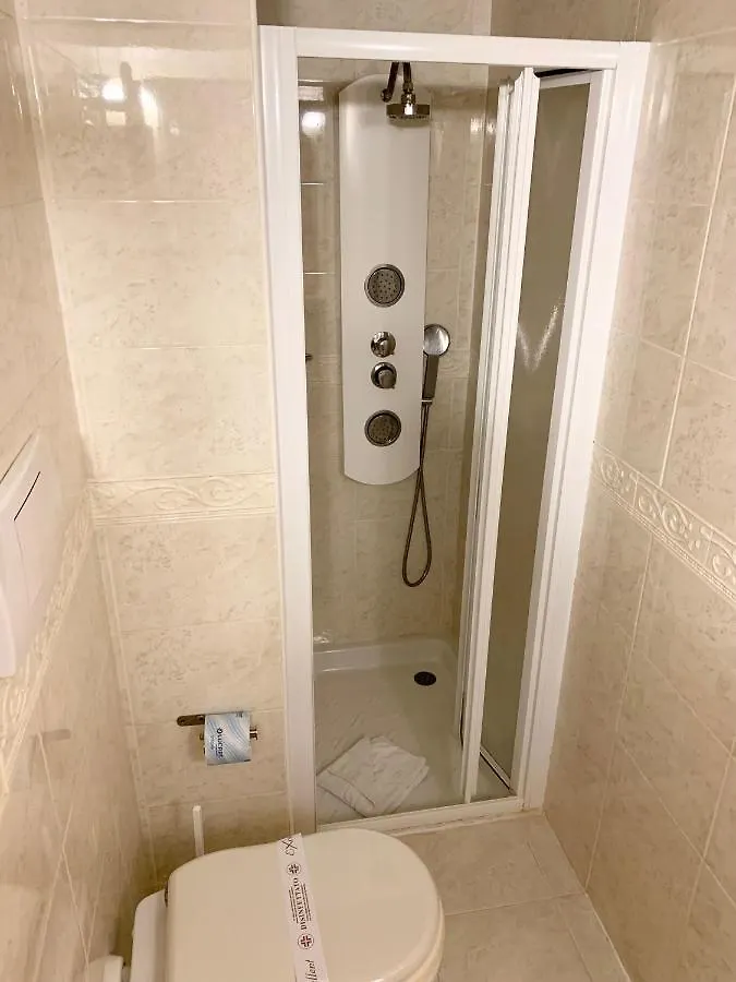 Hotel Regina Margherita Rzym 3*,